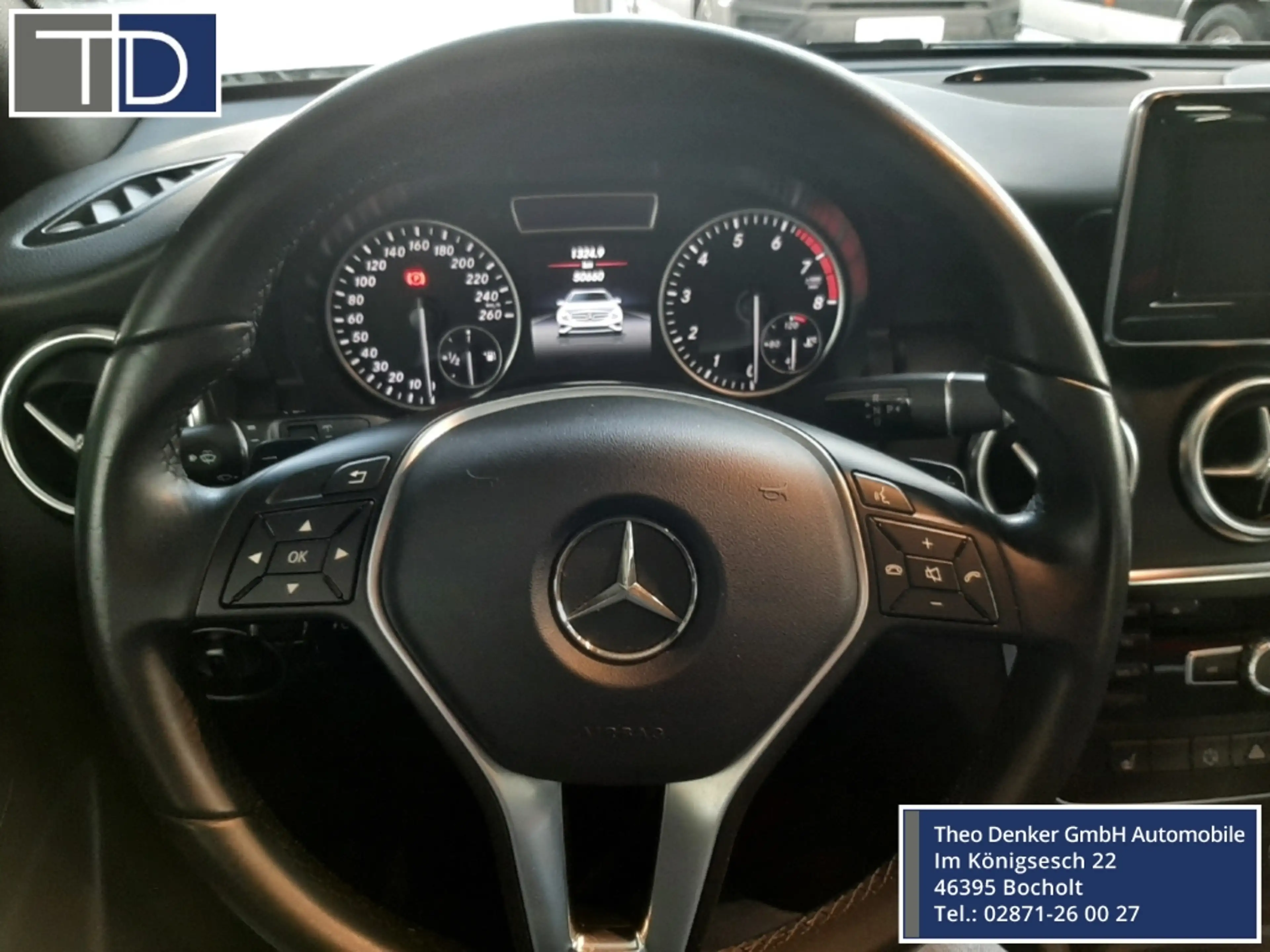 Mercedes-Benz A 180 7G DCT Style PDC Nav — photo 4