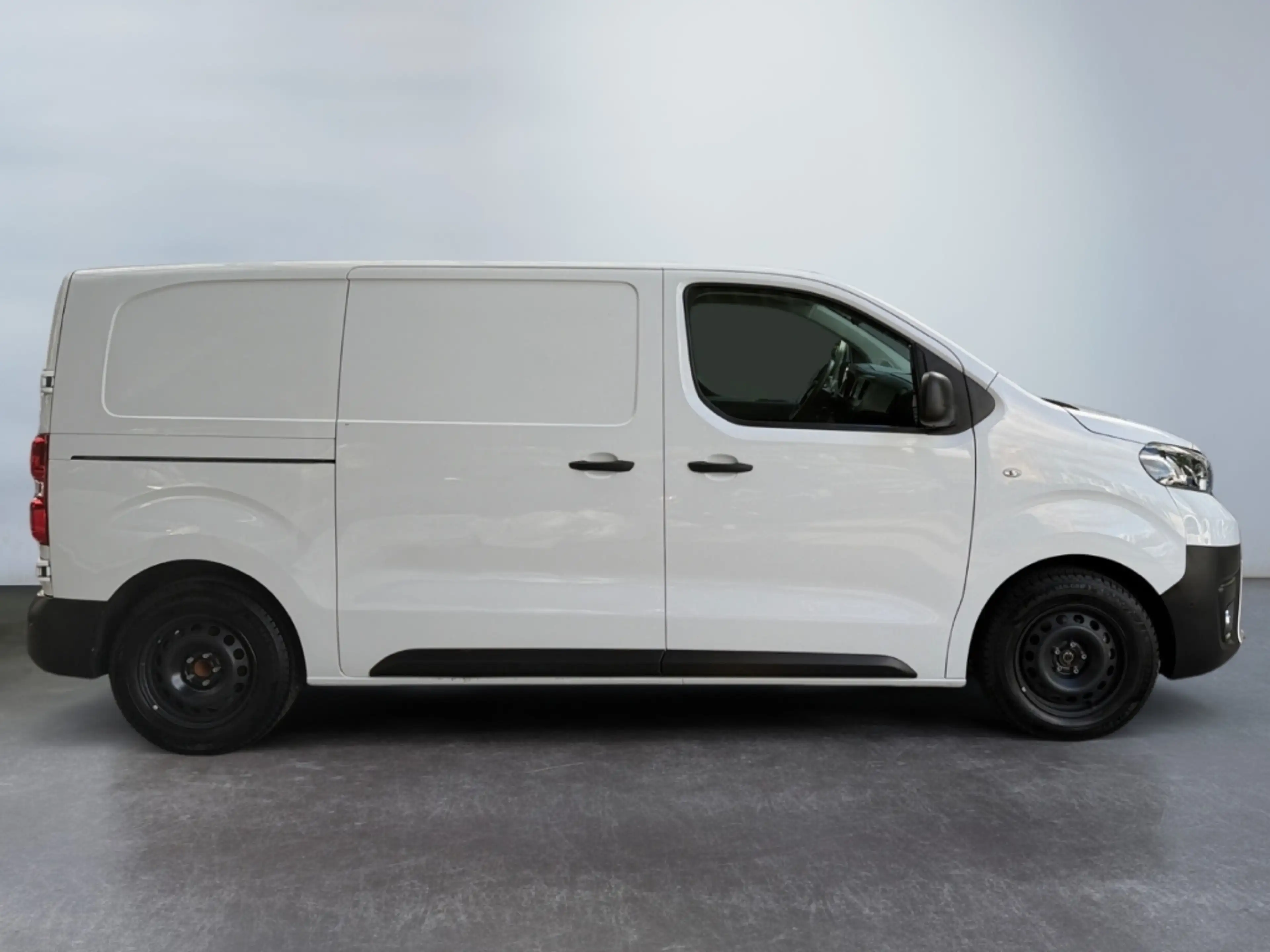 Toyota Proace 1.5 D-4D L1 Meister *Navi*CarPlay*CAM*PDC* — photo 11