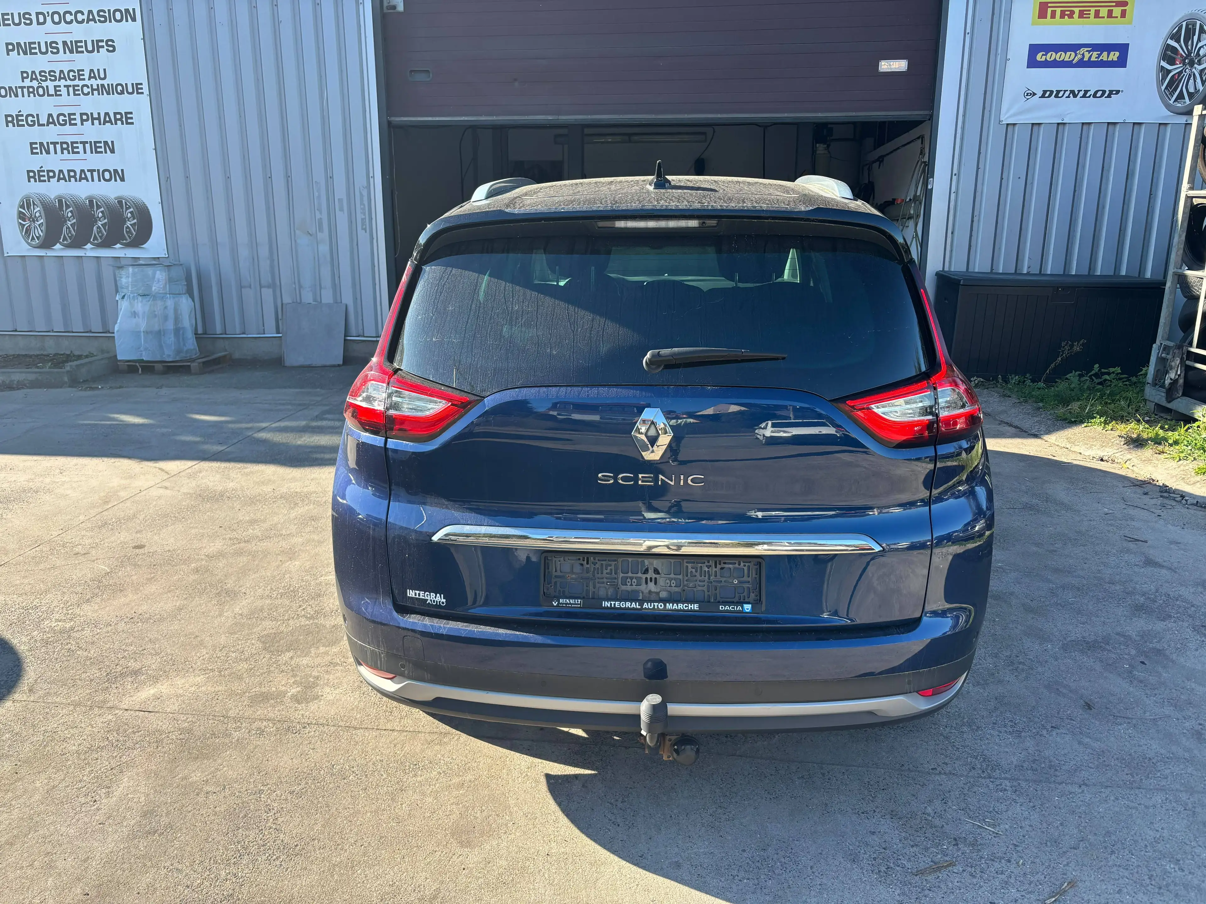 Renault Scenic Scenic 1.33 TCe Black Edition EDC GPF — photo 4