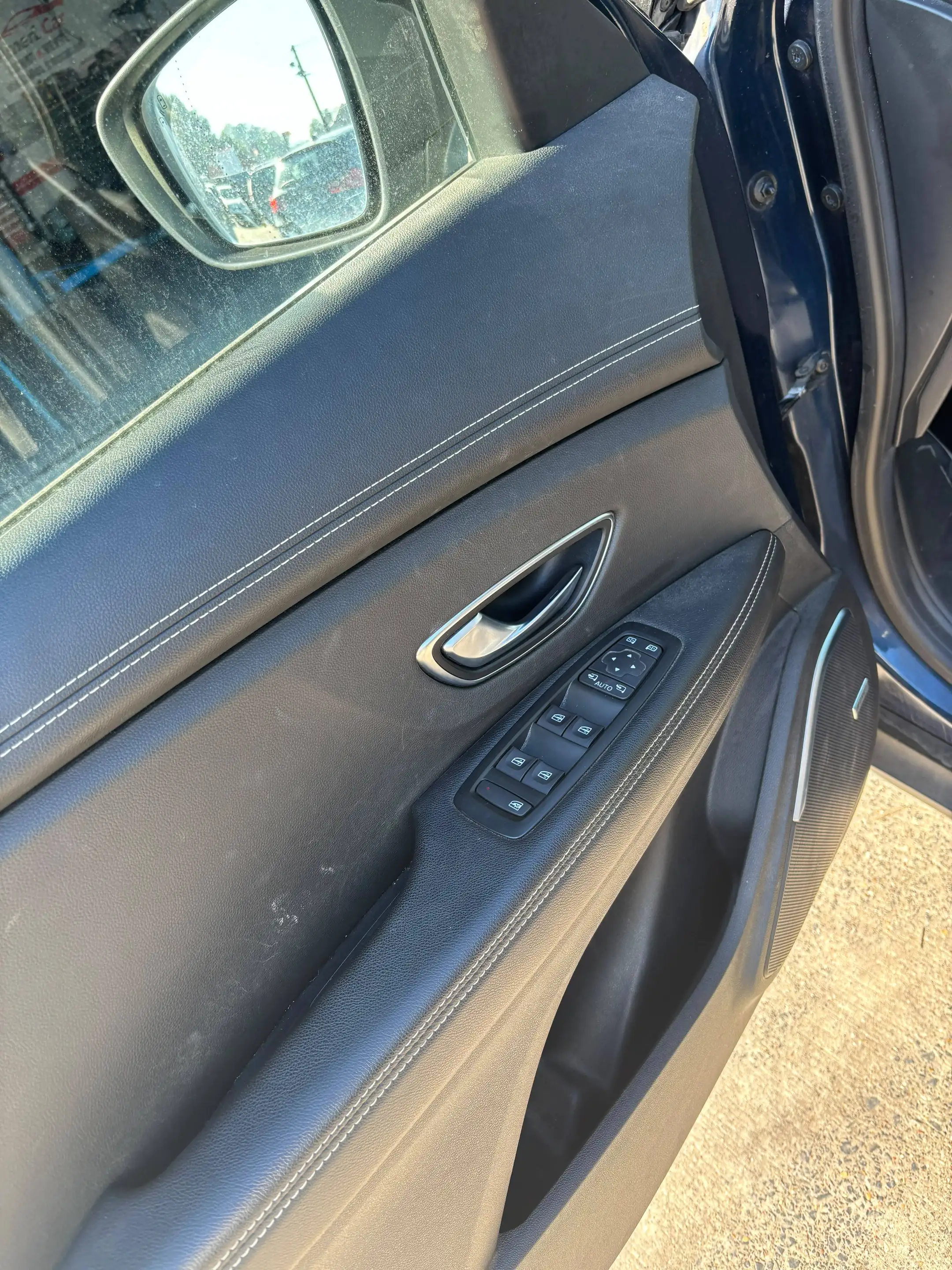 Renault Scenic Scenic 1.33 TCe Black Edition EDC GPF — photo 10