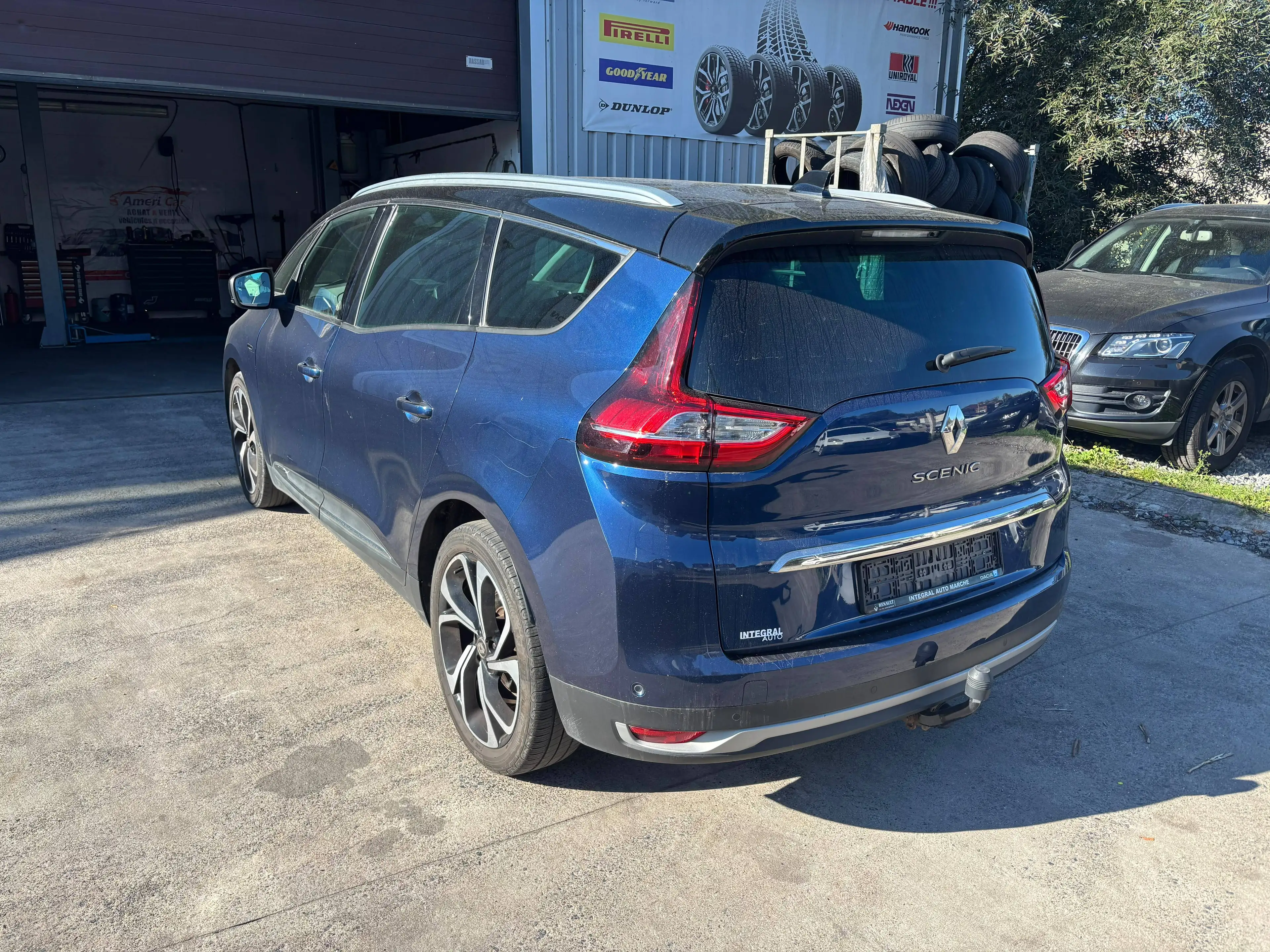 Renault Scenic Scenic 1.33 TCe Black Edition EDC GPF — photo 6