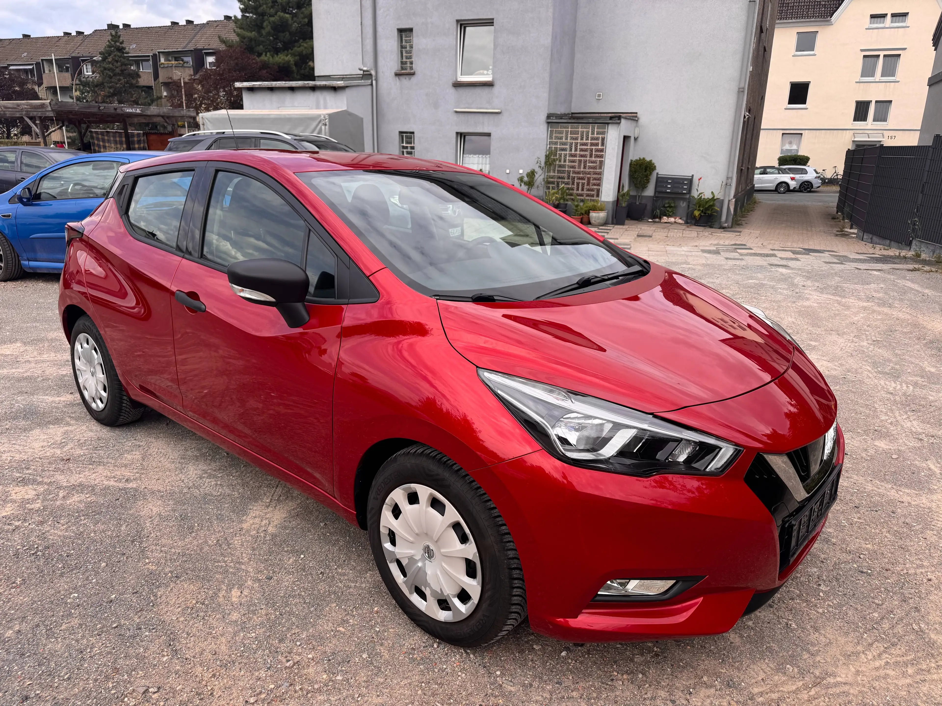 Nissan Micra Micra 1.0 — photo 2