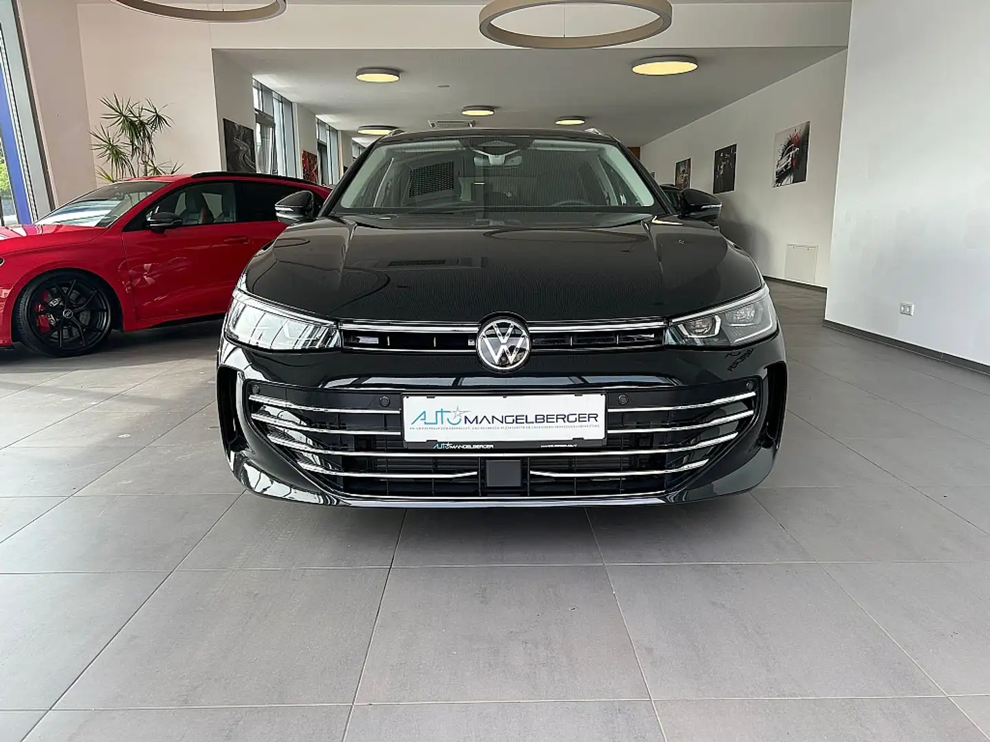 Volkswagen Passat Variant 2.0 TDI SCR Elegance DSG, Anhängevorrichtung, A... Schwarz - 2