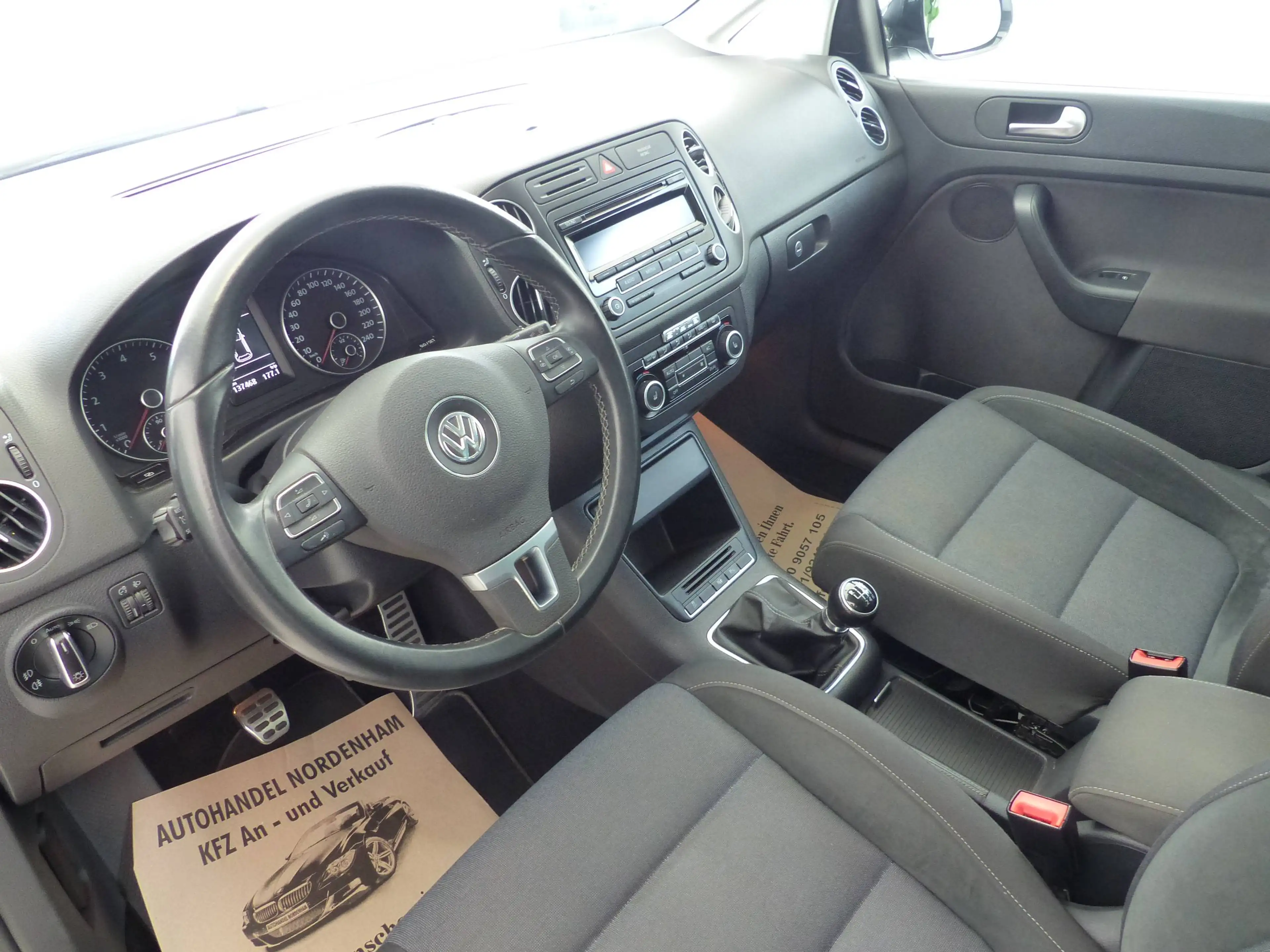 Volkswagen Golf Plus 1.4 TSI Style*KLIMAAUTOMATIK*AHK*TÜV 03/2028* — photo 10