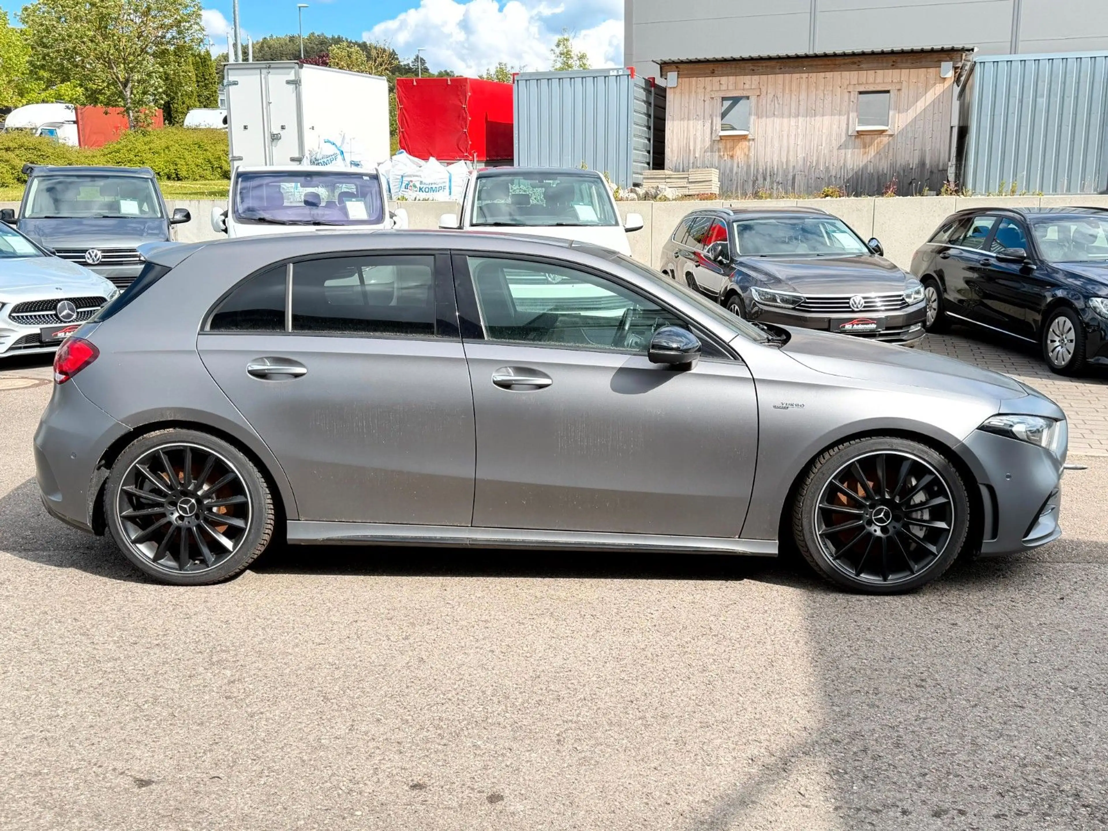 Mercedes-Benz A 35 AMG 4-Matic Pano_HUD_Perf.Sitz_360°_StandHz — photo 4