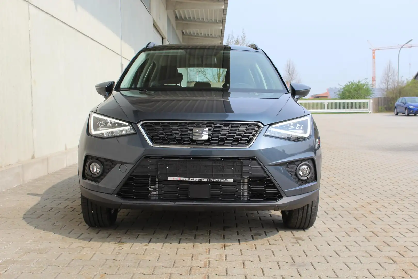 SEAT Arona 1.0TSI Style 1Hd* Voll-LED PDC SHZ Tempom Сірий - 2