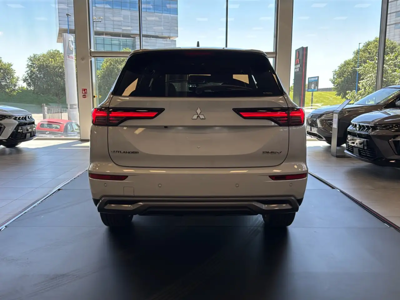 Mitsubishi Outlander 2026
