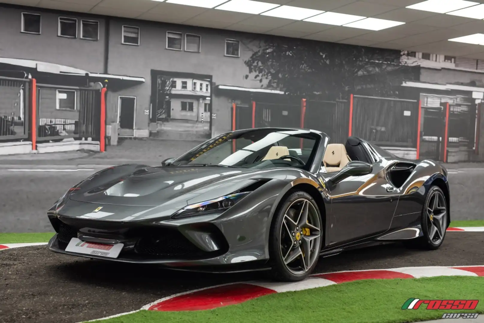 Ferrari F8 Spider Gris - 1