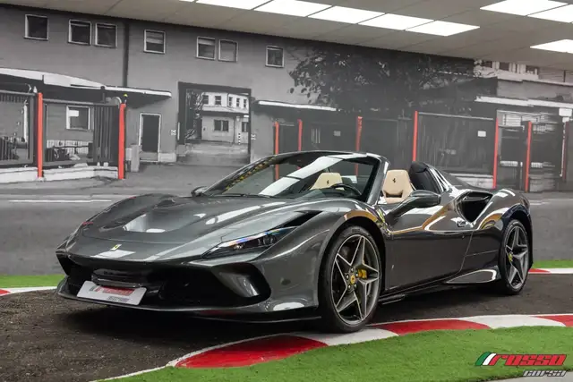 Ferrari F8 Spider