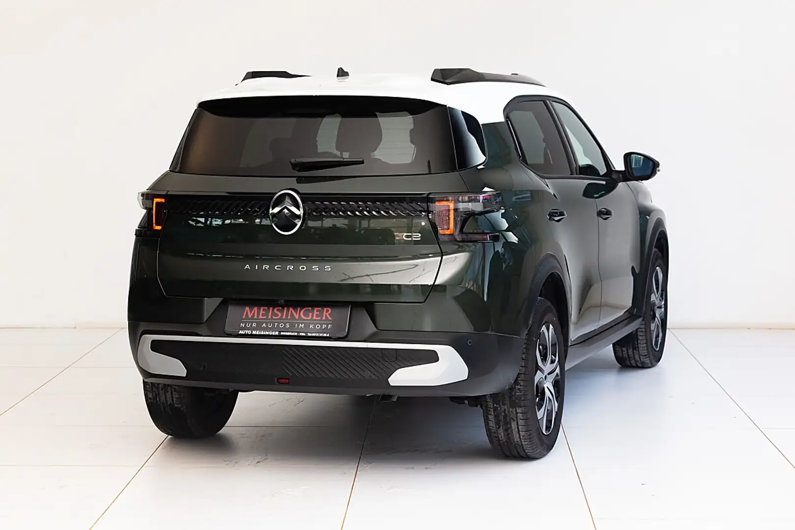 Citroen C3 Aircross Hybrid mHEV 145 Plus ë-DSC6 Grün - 2