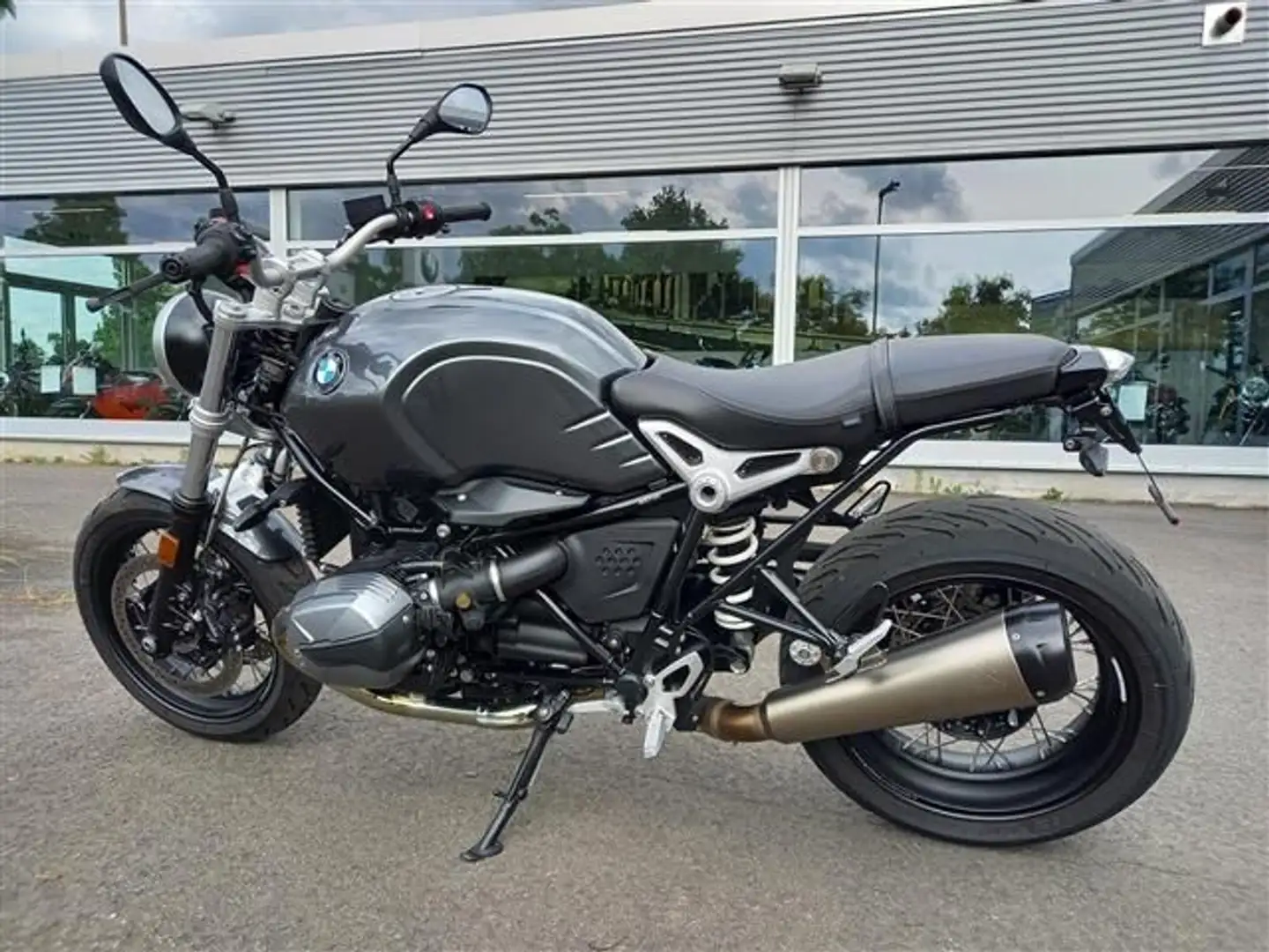 BMW R nineT Pure Szürke - 2
