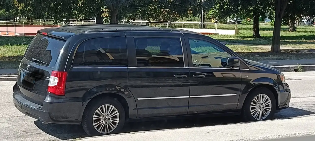 Lancia Voyager