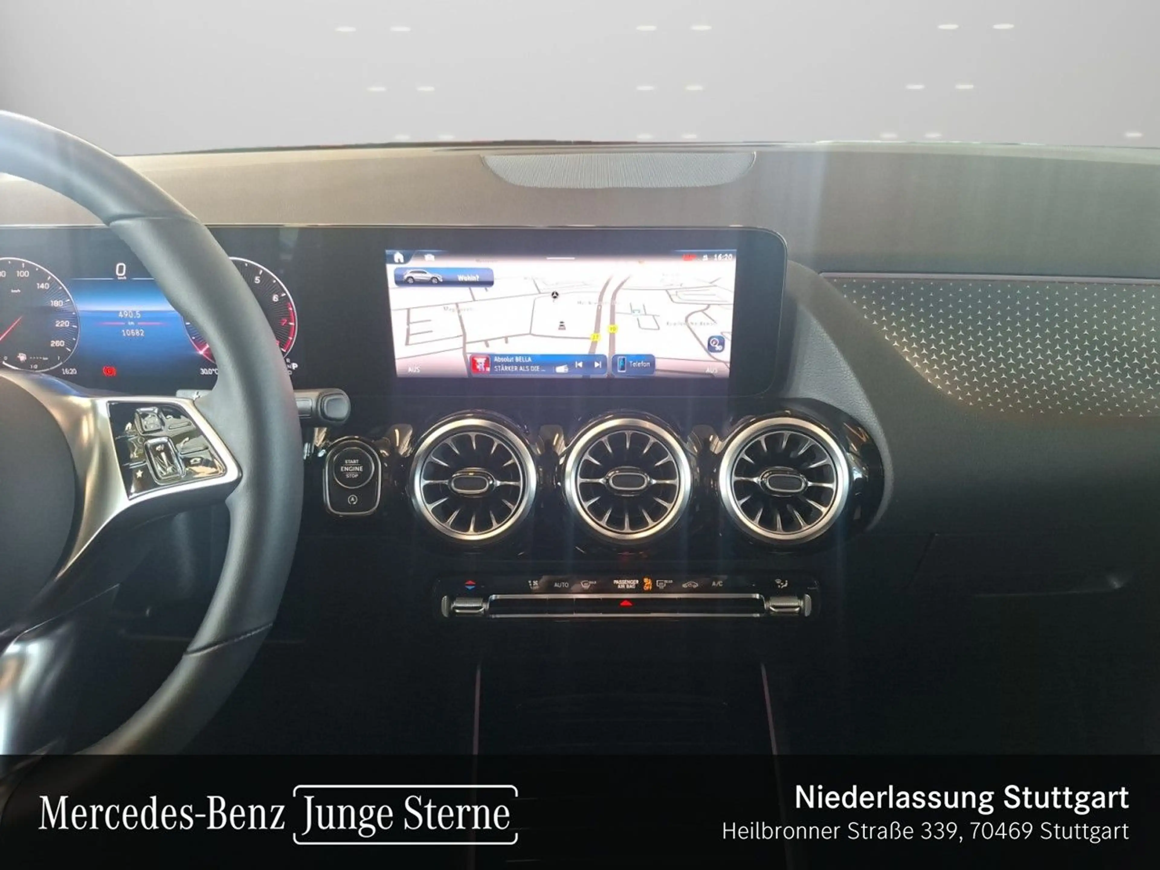 Mercedes-Benz GLA 200 PROGRESSIVE+LED+KAMERA+TOTW+KEYLESS+7G — photo 15
