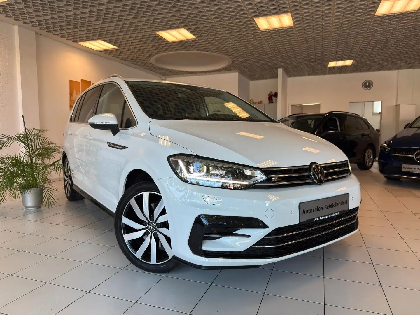 Volkswagen Touran 1.5 TSI DSG R-Line*ACC*PANO*AHK*Kamera* Weiß - 1