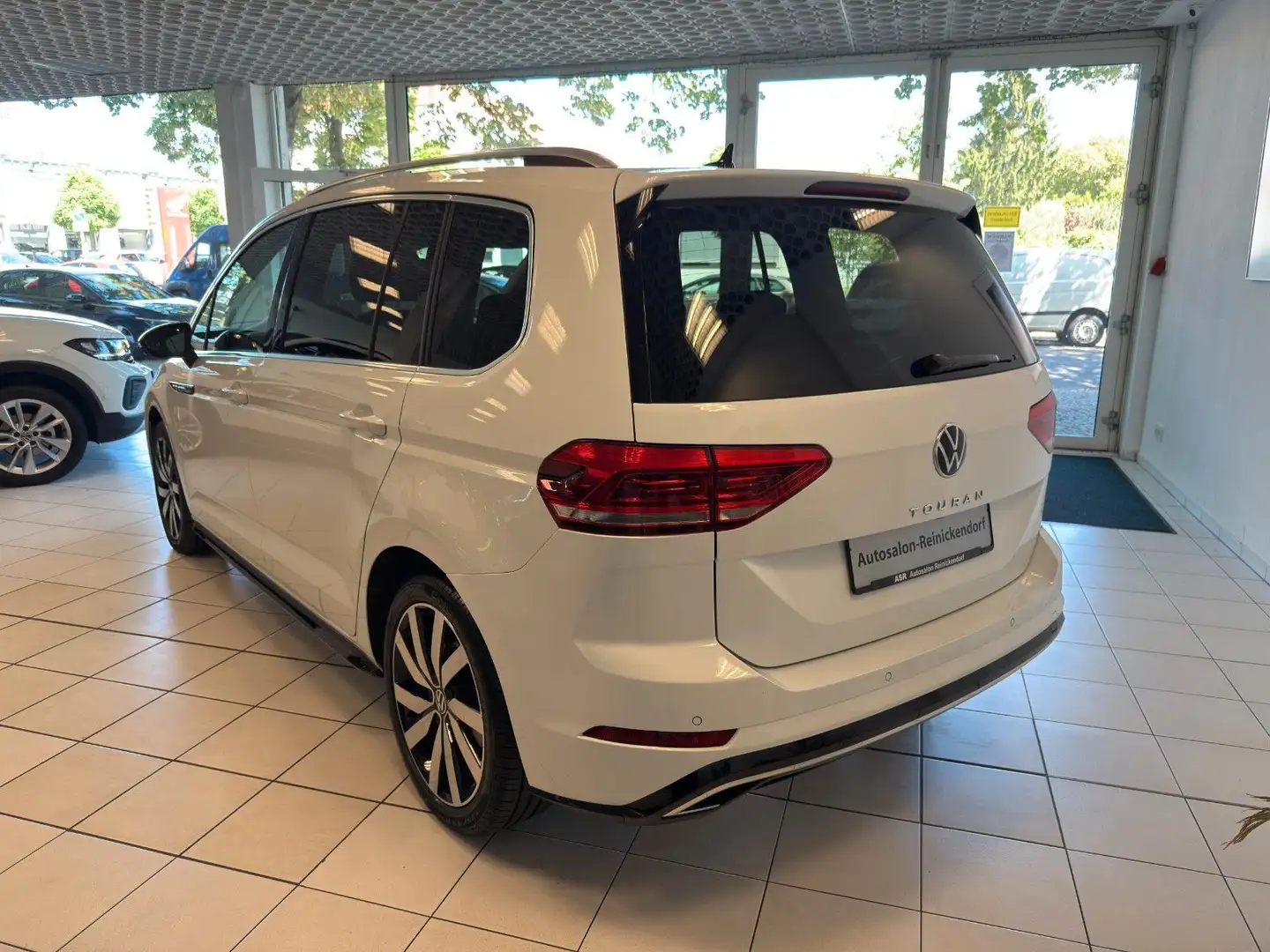 Volkswagen Touran 1.5 TSI DSG R-Line*ACC*PANO*AHK*Kamera* Weiß - 2