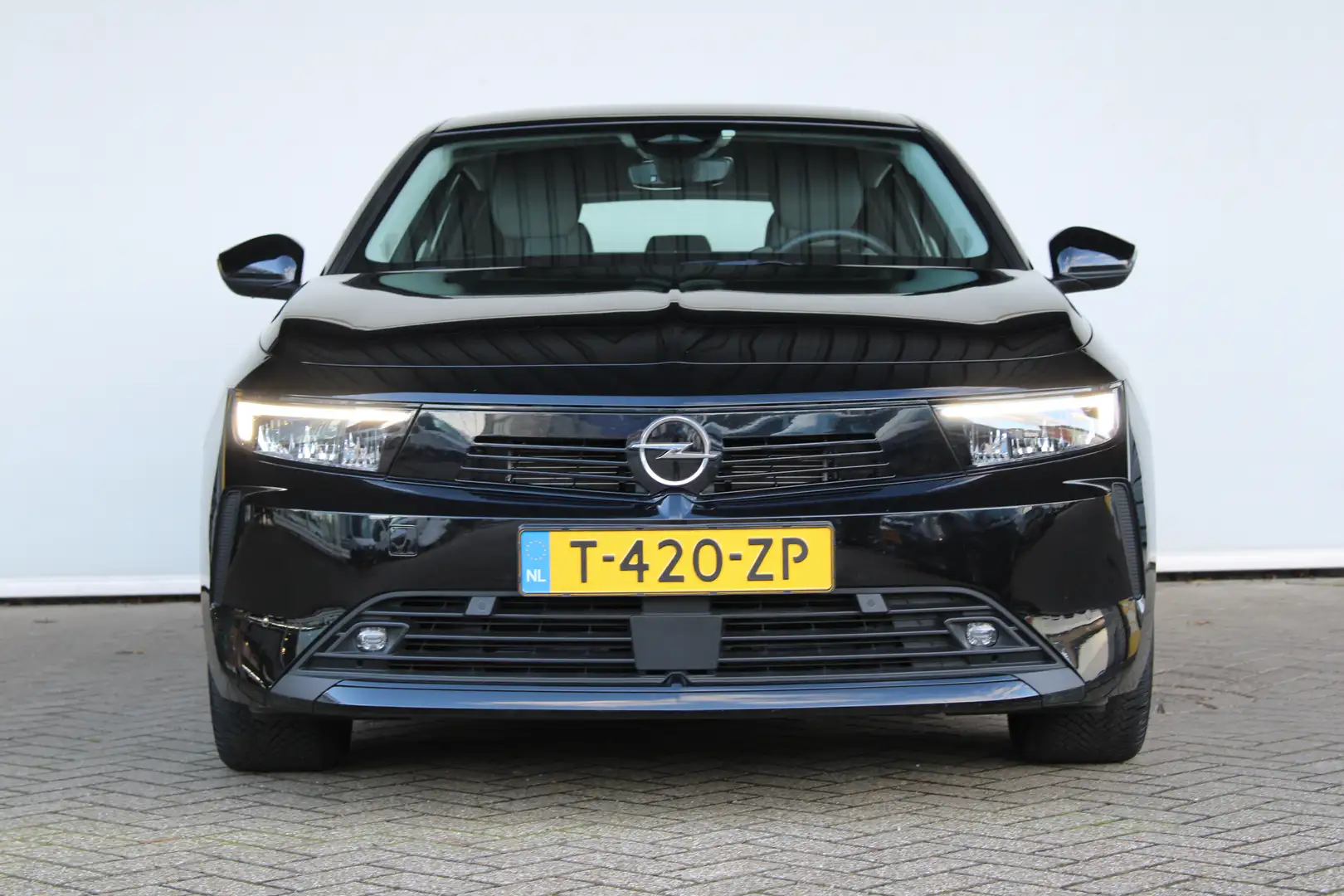 Opel Astra Sports Tourer 1.6 Turbo Hybrid | Cruise control ad Zwart - 2