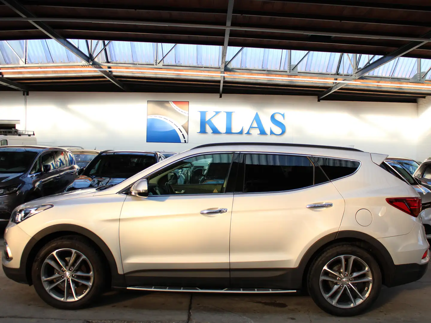 Hyundai SANTA FE 2.0 CRDi 4WD // VENTE MARCHAND // Gris - 2