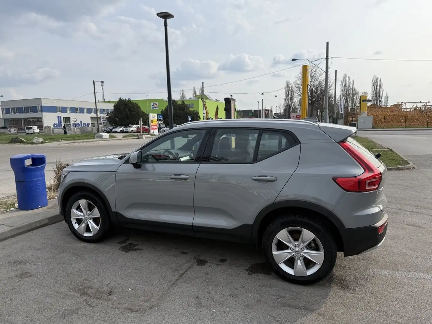 Volvo XC40 B3 B DKG Essential - 2