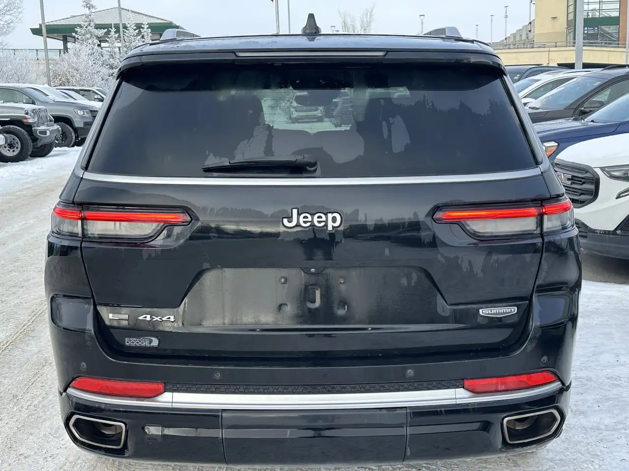 Jeep Grand Cherokee снимка Jeep Grand Cherokee