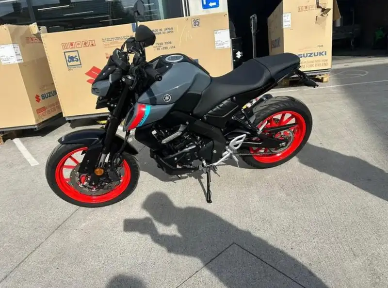 Yamaha MT-125 - foto 4