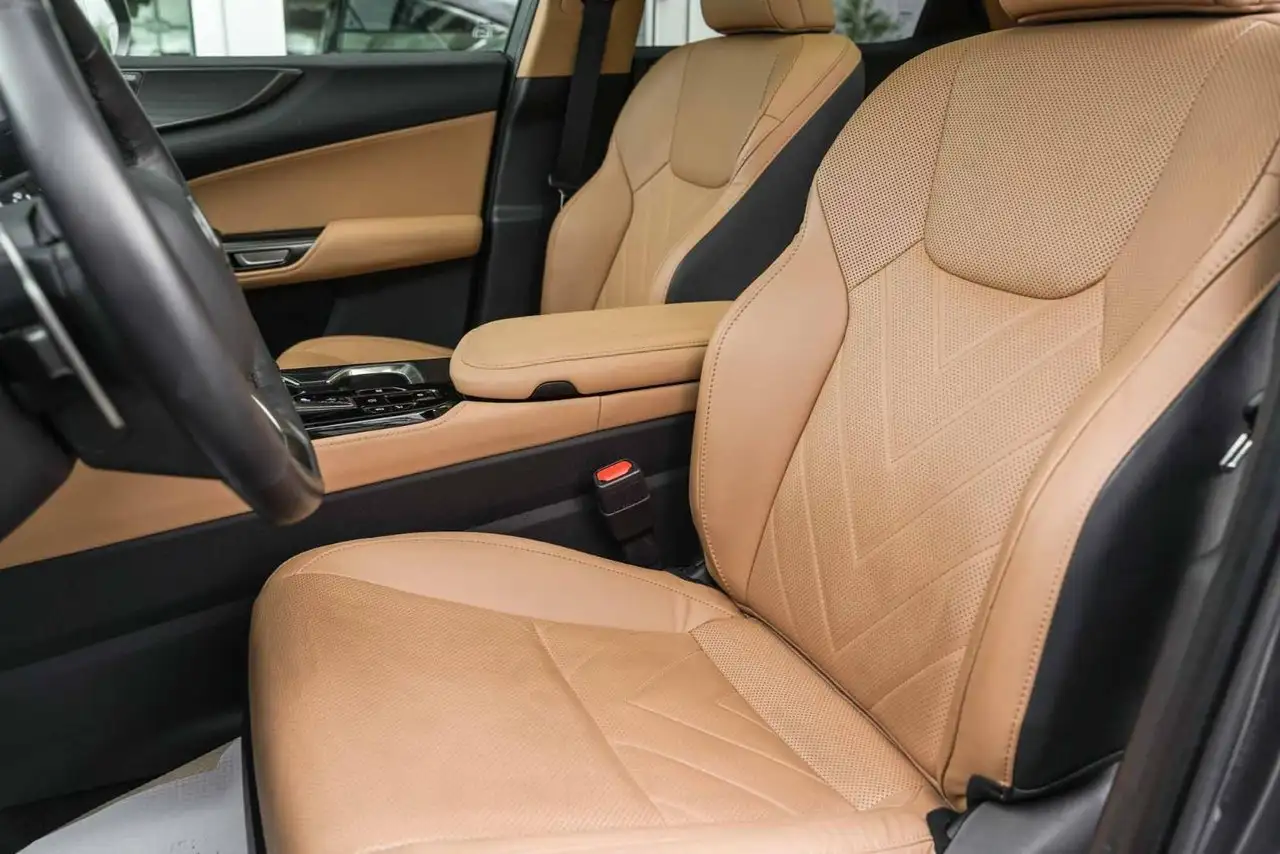 Lexus NX fotografie Lexus NX