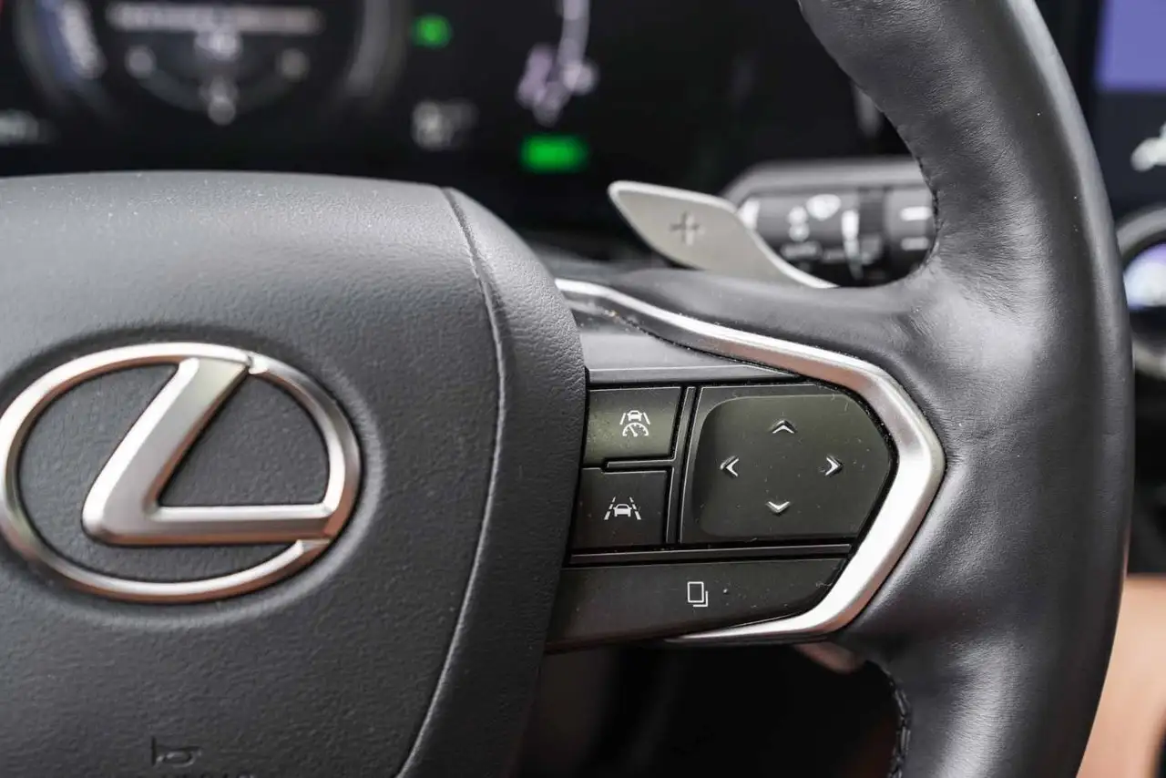 Lexus NX fotografie Lexus NX