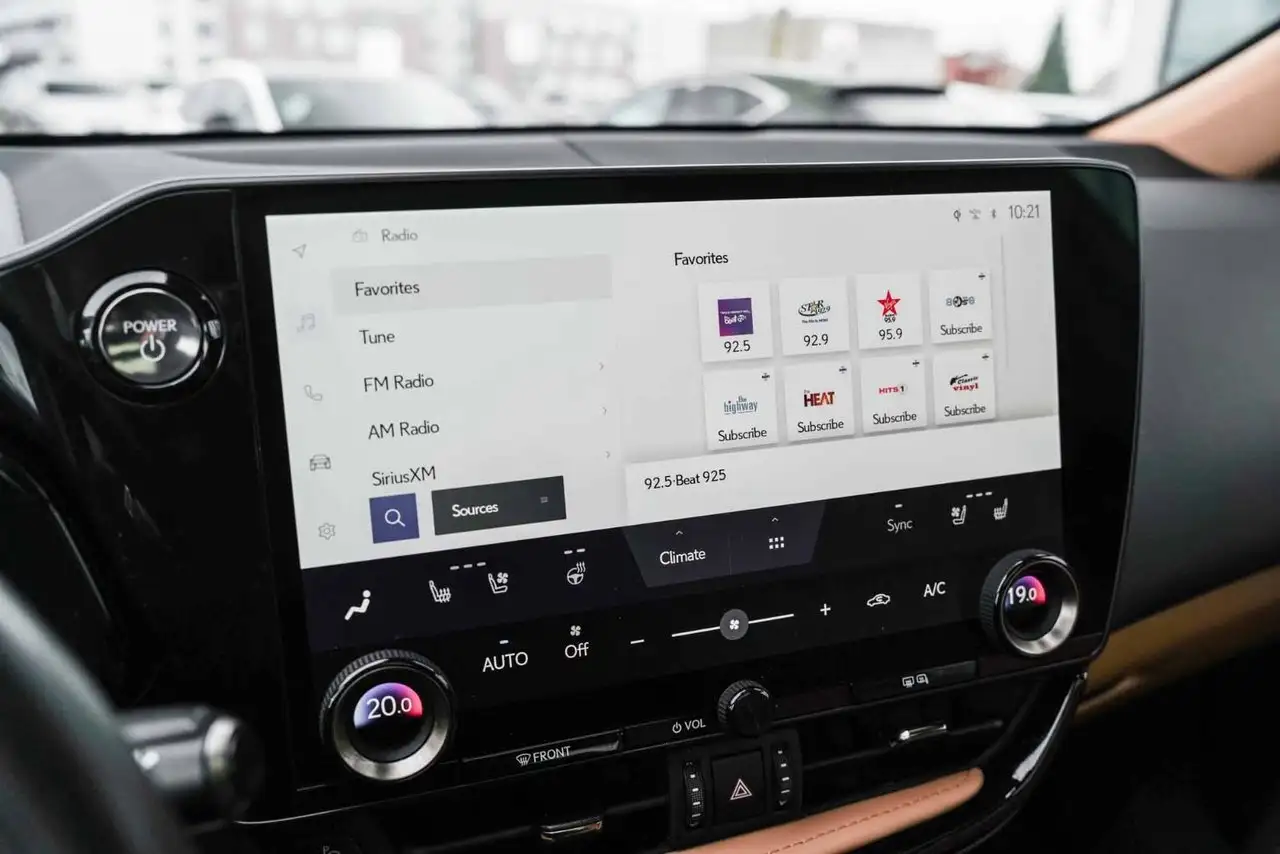 Lexus NX fotografie Lexus NX
