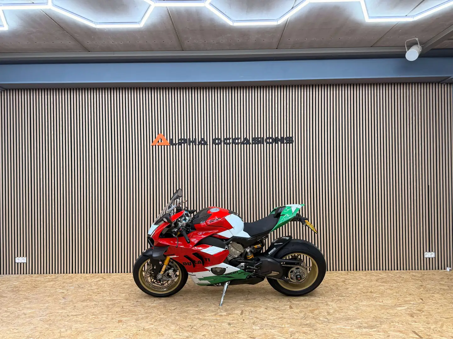 Ducati Panigale V4 S Rouge - 2