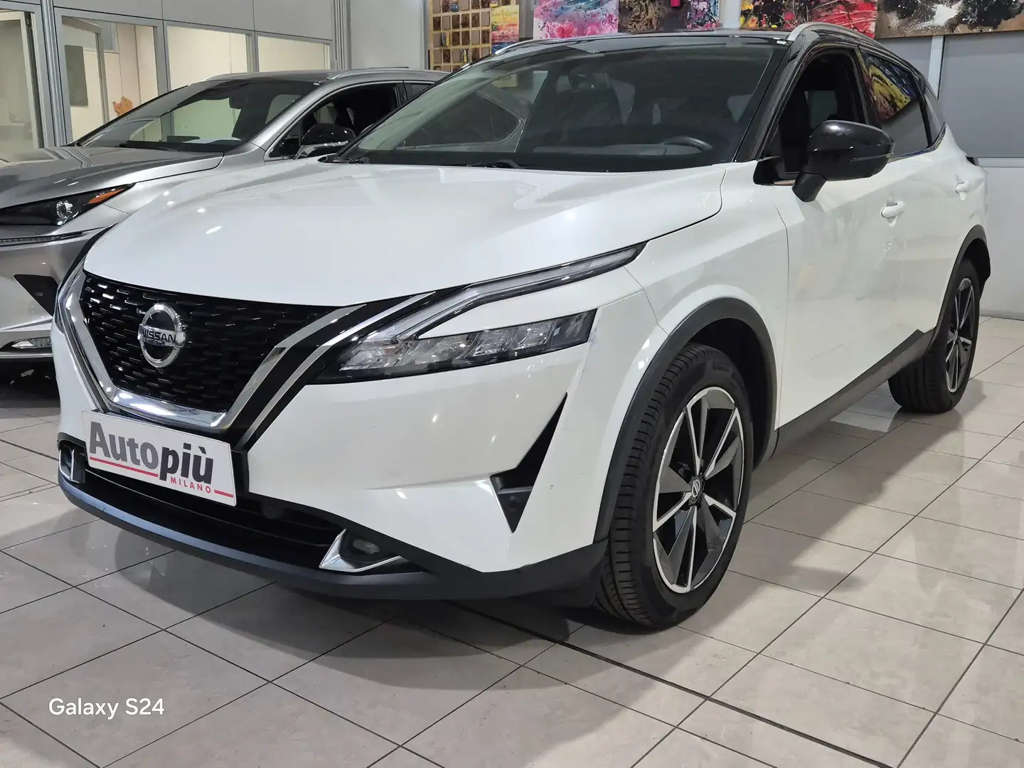 Nissan Qashqai Qashqai 1.3 mhev N-Connecta 2wd 158cv xtronic Bianco - 1