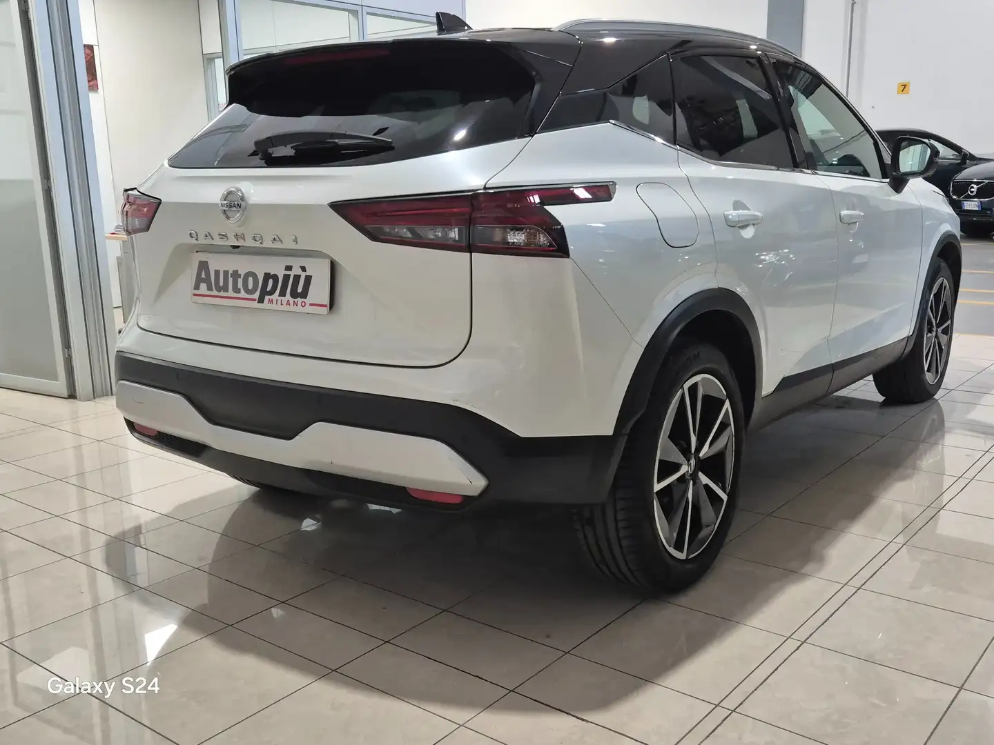 Nissan Qashqai Qashqai 1.3 mhev N-Connecta 2wd 158cv xtronic Bianco - 2