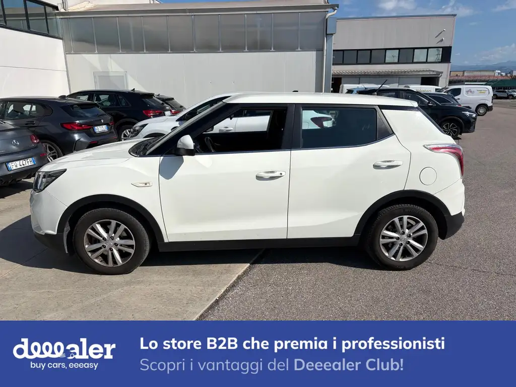 SsangYong Tivoli 2016 из Европы — купить под ключ