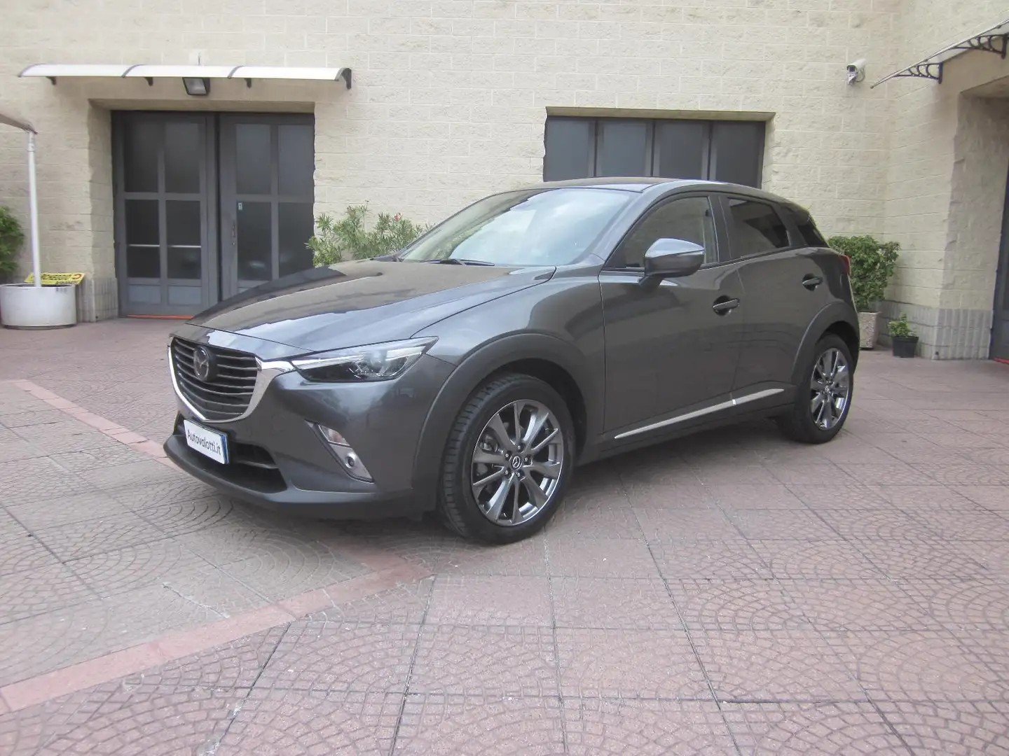 Mazda CX-3 1.5L Skyactiv-D Exceed FULL OPTIONAL Gris - 1