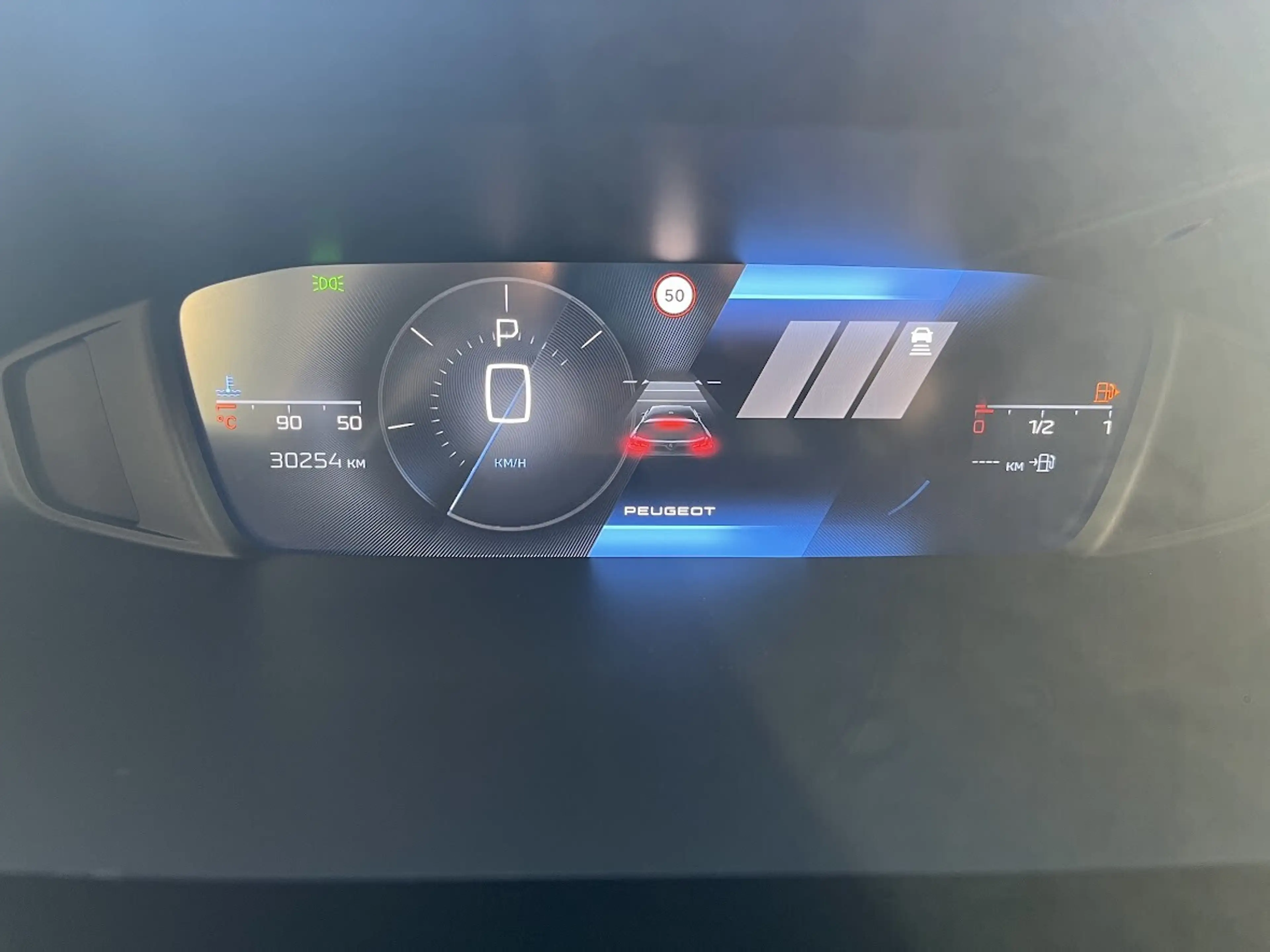 Peugeot 308 SW PureTech 130 S&S EAT8 Allure +Sitzheizung/Na... — photo 13