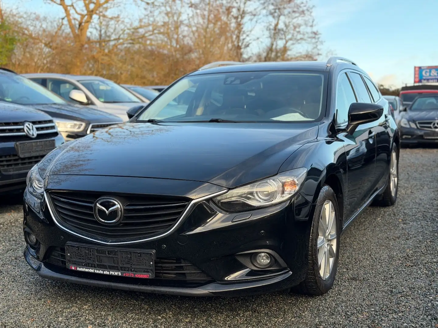 Mazda 6 Kombi Sports-Line*Kamera*TÜV 01/2027Euro 5* Schwarz - 1