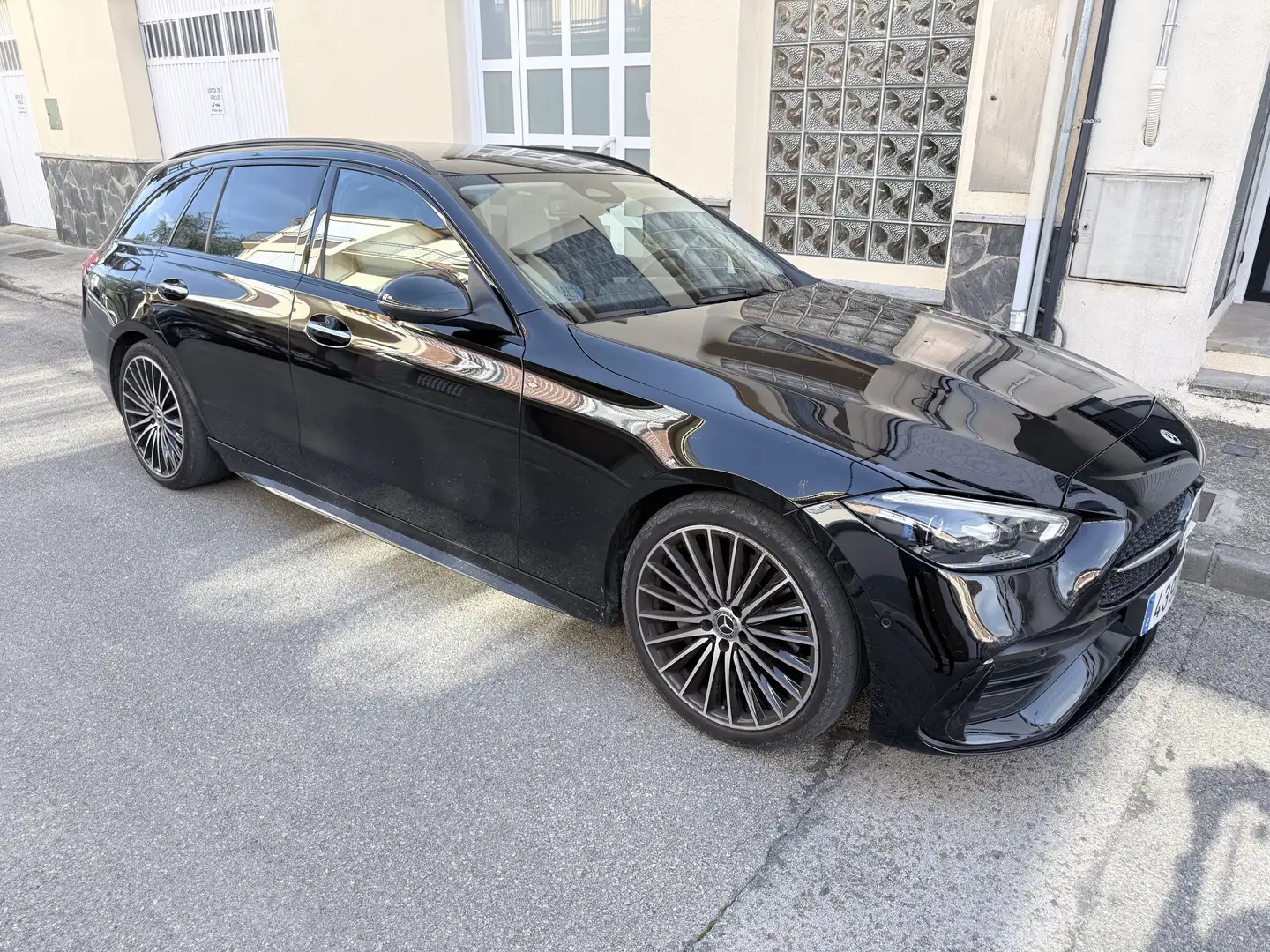 Mercedes-Benz C 200 Estate 9G-Tronic - 2