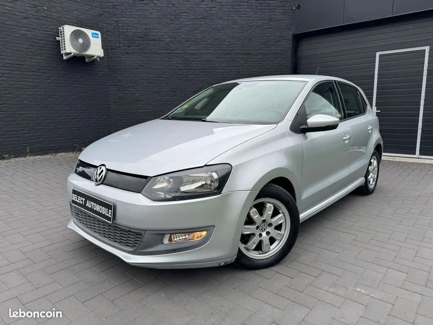 Volkswagen Polo 1.2 TDI 75CH BLEUMOTION GARANTIE Gris - 1