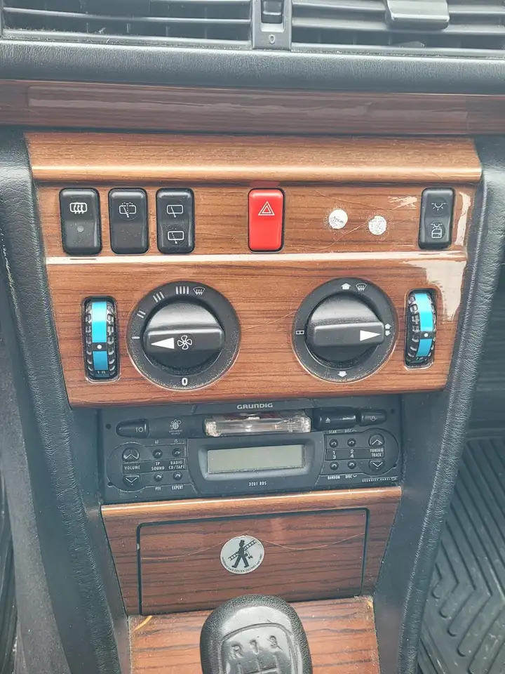 Mercedes-Benz 230, foto 6