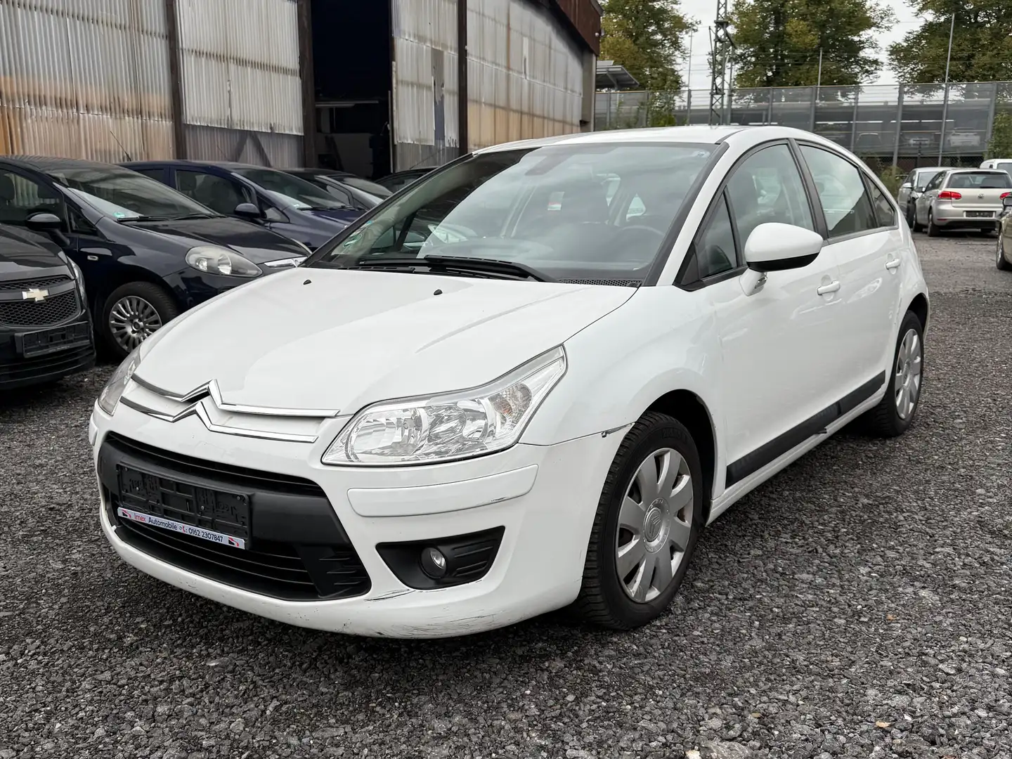 Citroen C4 C4 1.4 16V Style Weiß - 1