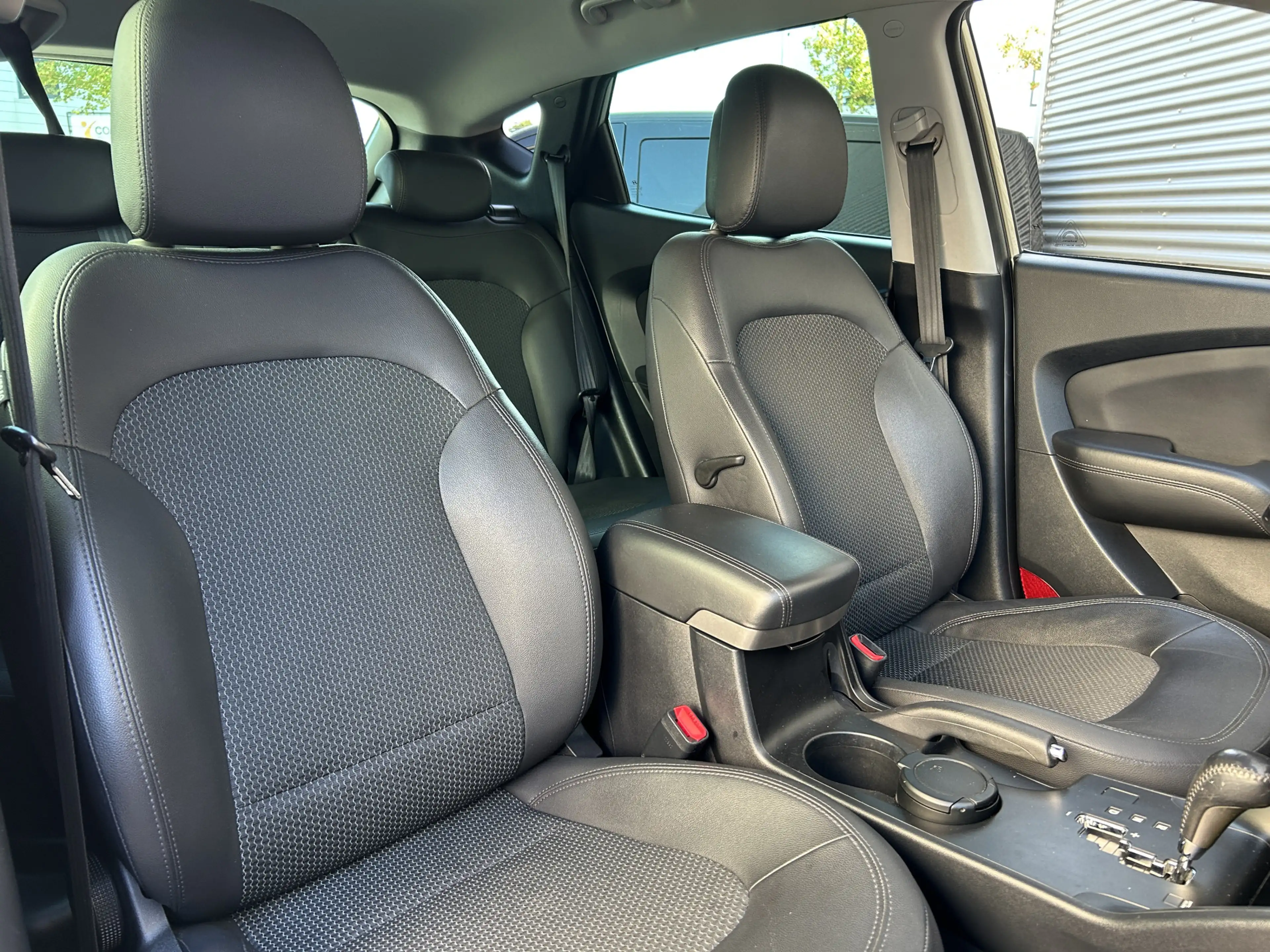 Hyundai iX35 2.0i Business Edition | Automaat | Trekhaak | Goed — photo 7