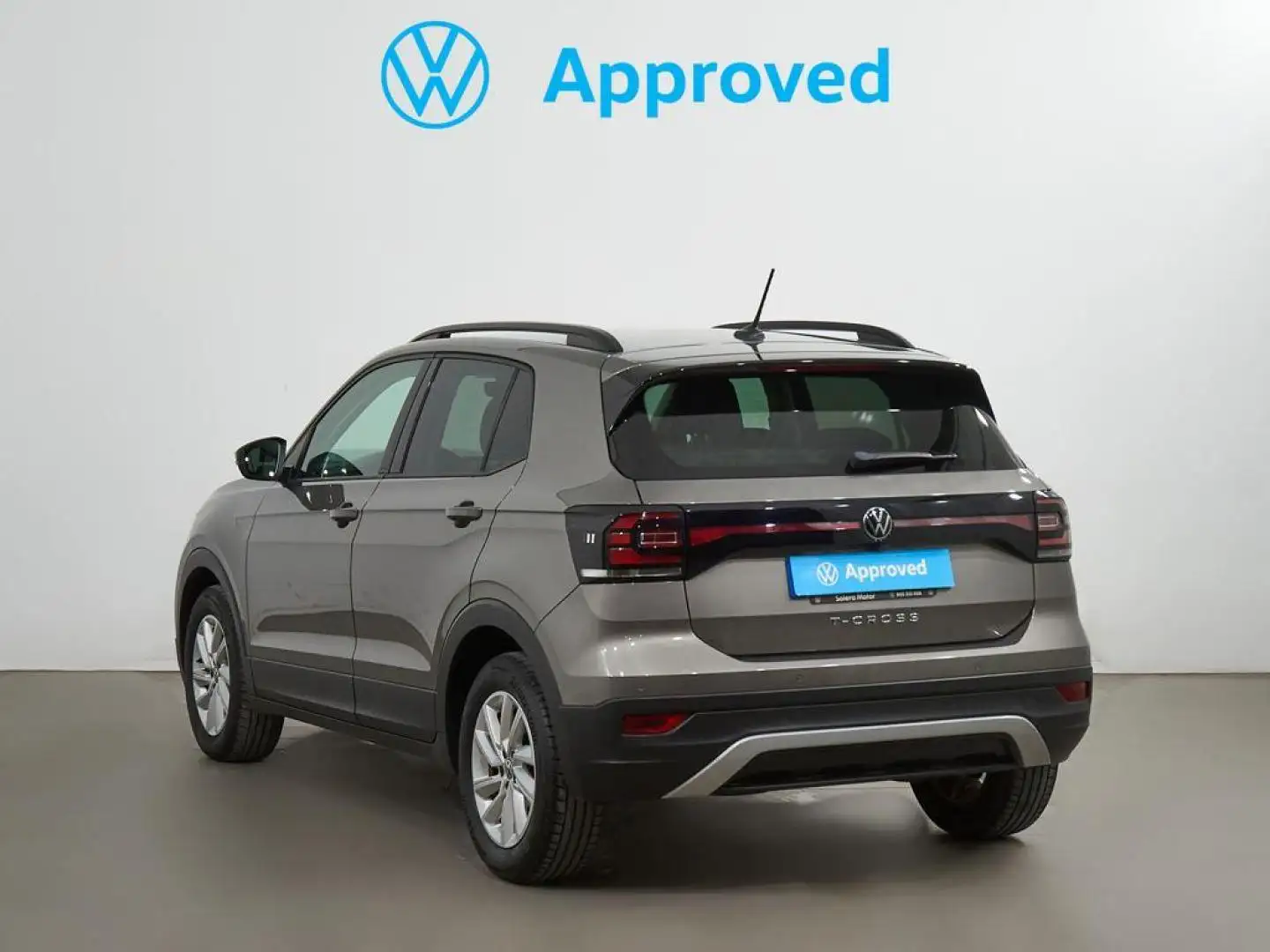 Volkswagen T-Cross 1.0 TSI Advance 81kW Gris - 2
