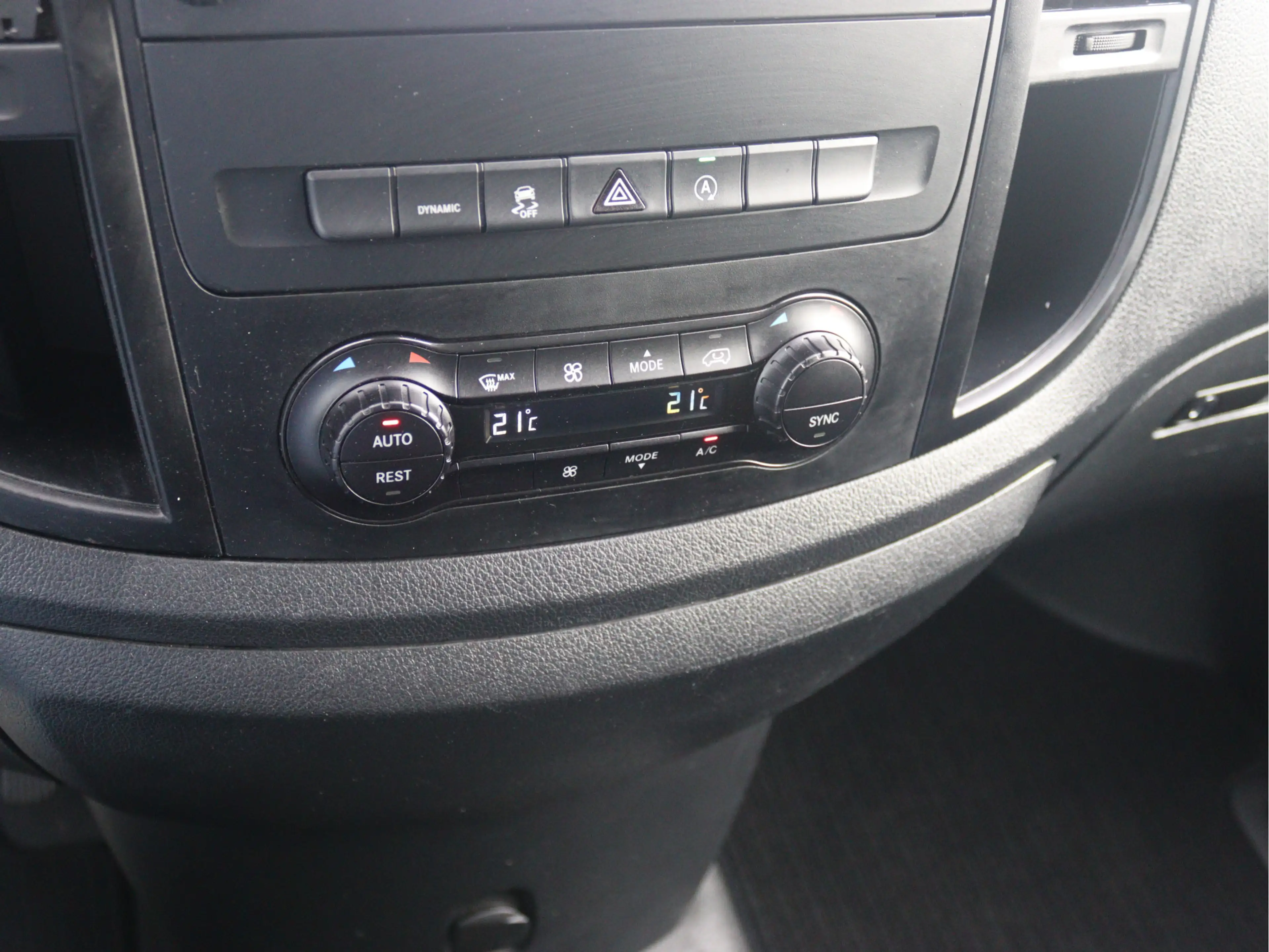 Mercedes-Benz Vito 114 CDI L2 | CLIMA/NAVI/CAMERA/CRUISE | Certified — photo 12