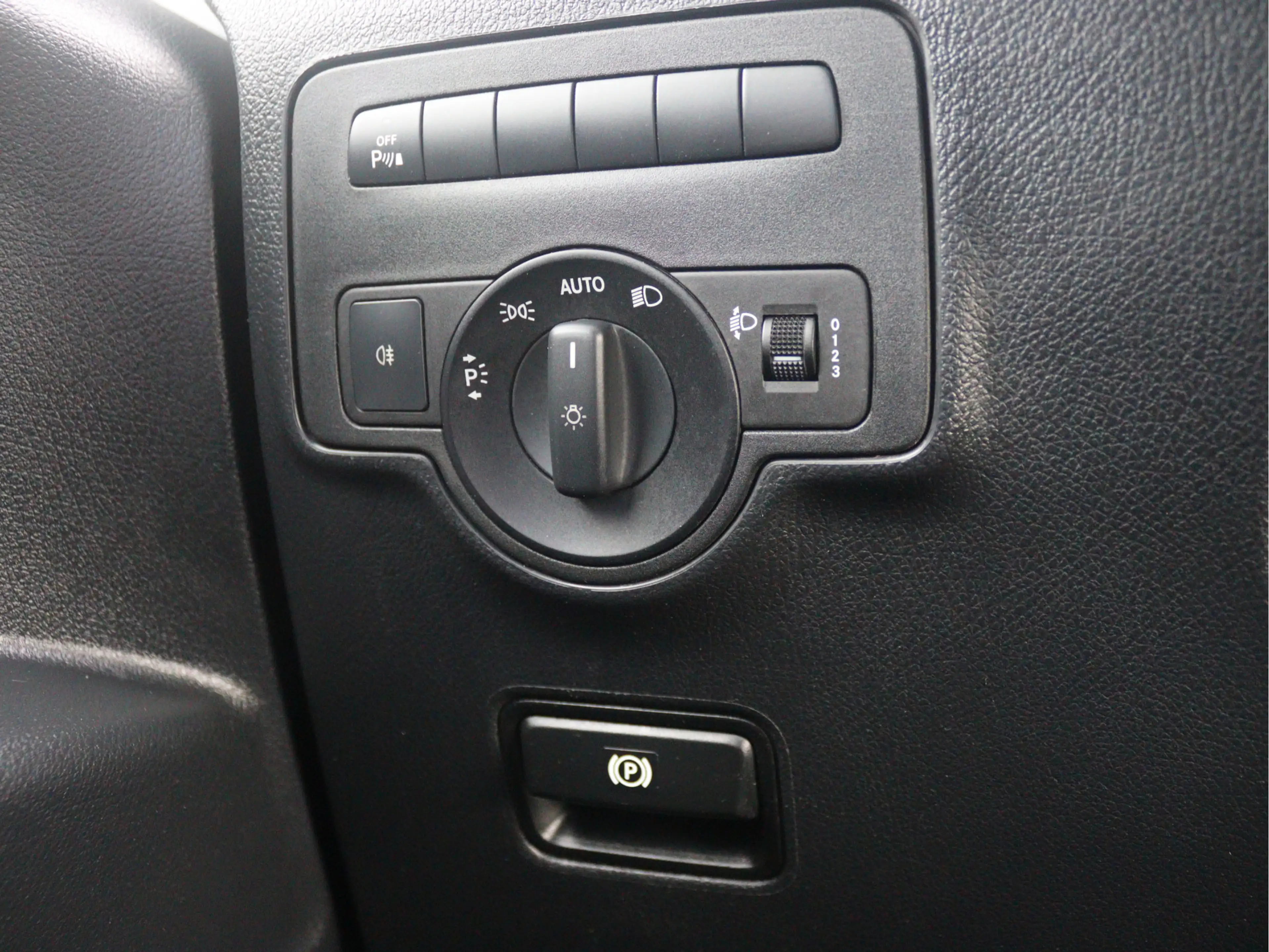 Mercedes-Benz Vito 114 CDI L2 | CLIMA/NAVI/CAMERA/CRUISE | Certified — photo 13