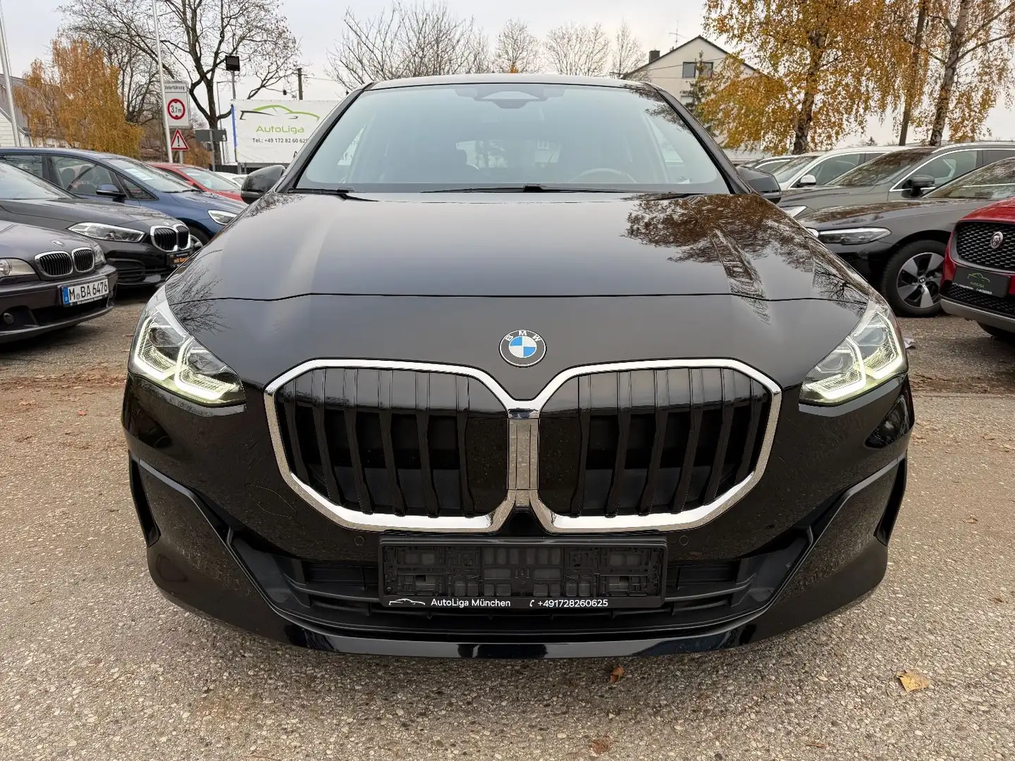BMW 218 Schwarz - 2