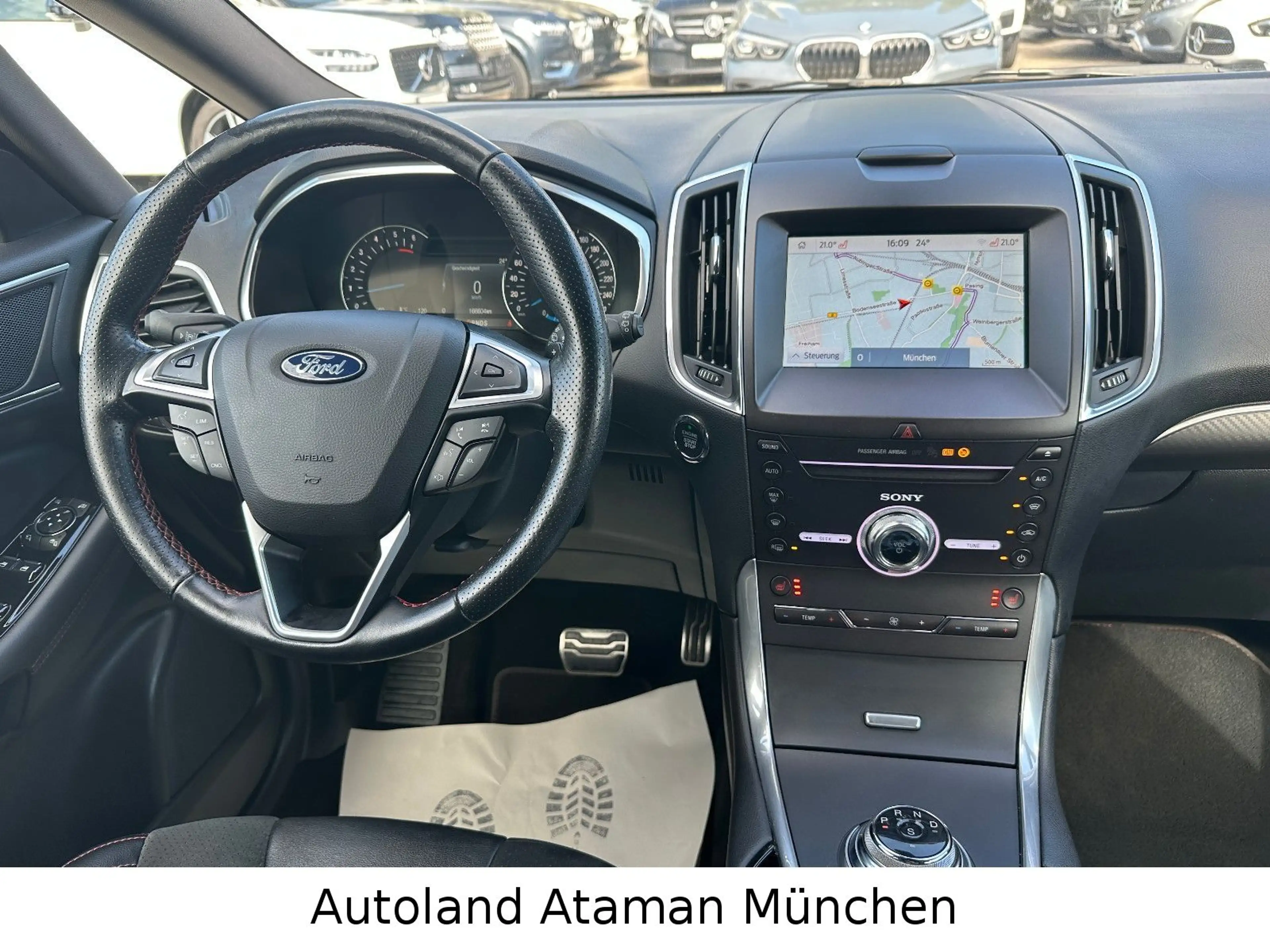 Ford S-Max 2.0 TDCi *ST-Line* 7-Sitze Autom./LED/AHK — photo 11