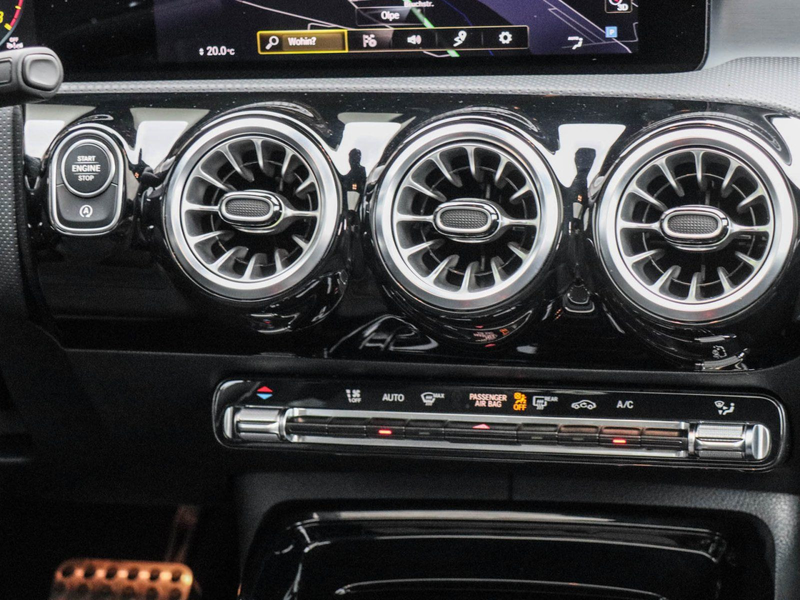 Mercedes-Benz CLA 35 AMG 4Matic NIGHT PAKET PANO KAMERA — photo 9