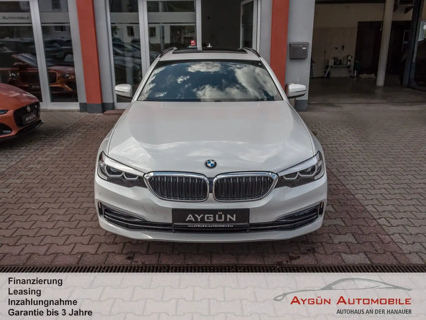 BMW 520 d Touring*Individual*Sport Line*Pano*LED*ACC* Weiß - 2
