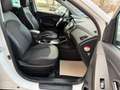 Hyundai iX35 2.0 GDI Style 4WD*TÜV neu*AHK*1.Hand*Allrad Weiß - thumbnail 12