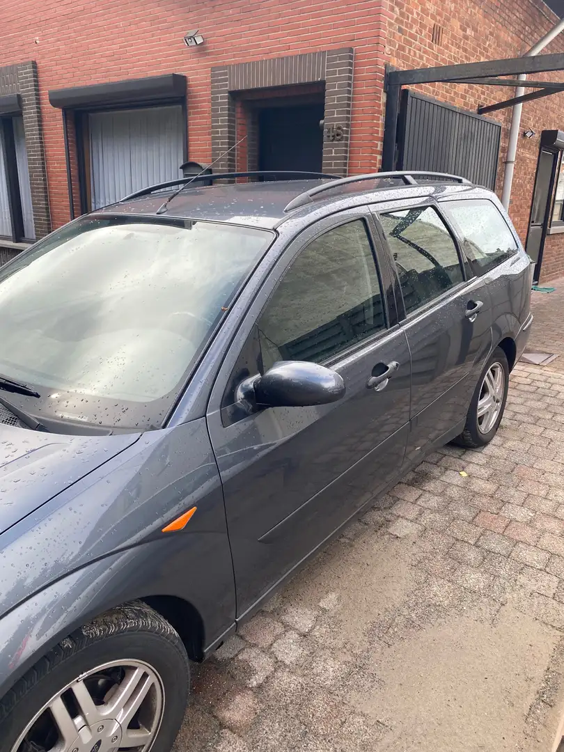 Ford Focus Focus Turnier DI Finesse Gri - 1