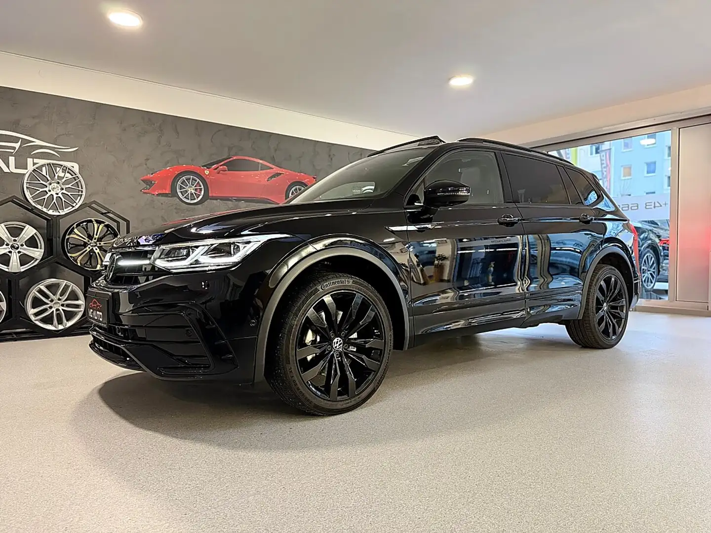 Volkswagen Tiguan Allspace Tiguan 2,0 TDI  DSG 4Motion Allspace R-Line *7 ... Schwarz - 1