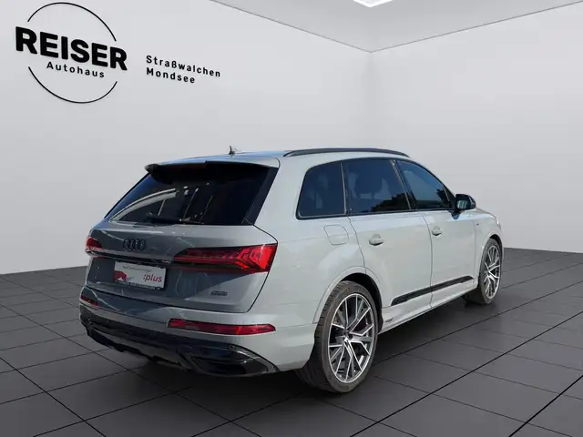 Audi Q7 50 TDI quattro S line Ansicht 4